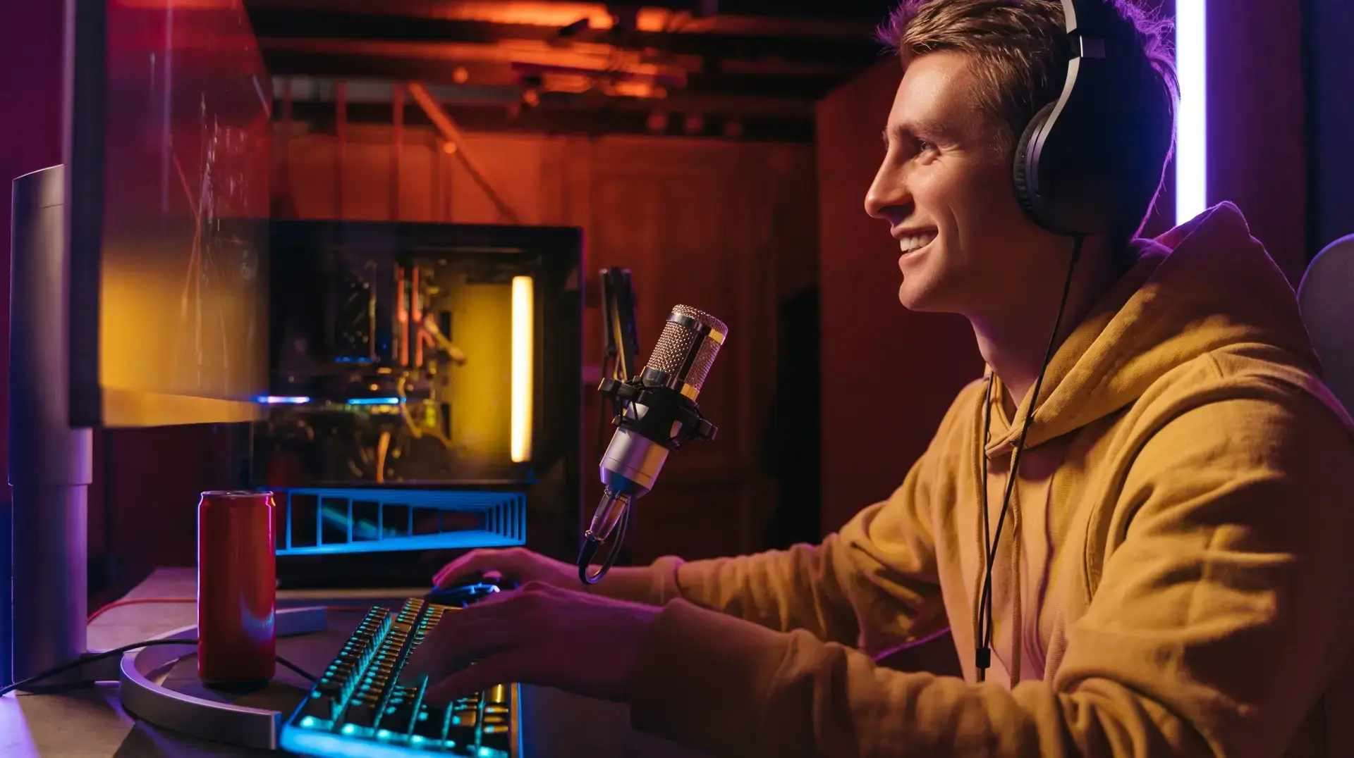 Excited,Caucasian,Gamer,Streamer,With,Headphones,Playing,Computer,Pc,Video