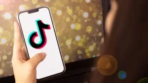 Vavoza Lip-Sync To Your Recommeded Audio Sep 10 2025