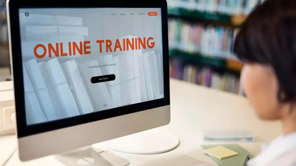 The Top 5 Platforms to Host and Sell Your Online Course