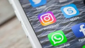 Berlin,,Germany,-,June,6,,2018:,Close,Up,To,App