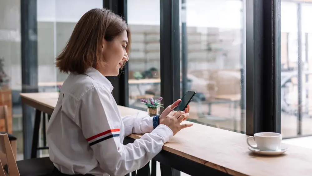 Image,Side,View,Of,Beautiful,Asian,Woman,Look,At,Their