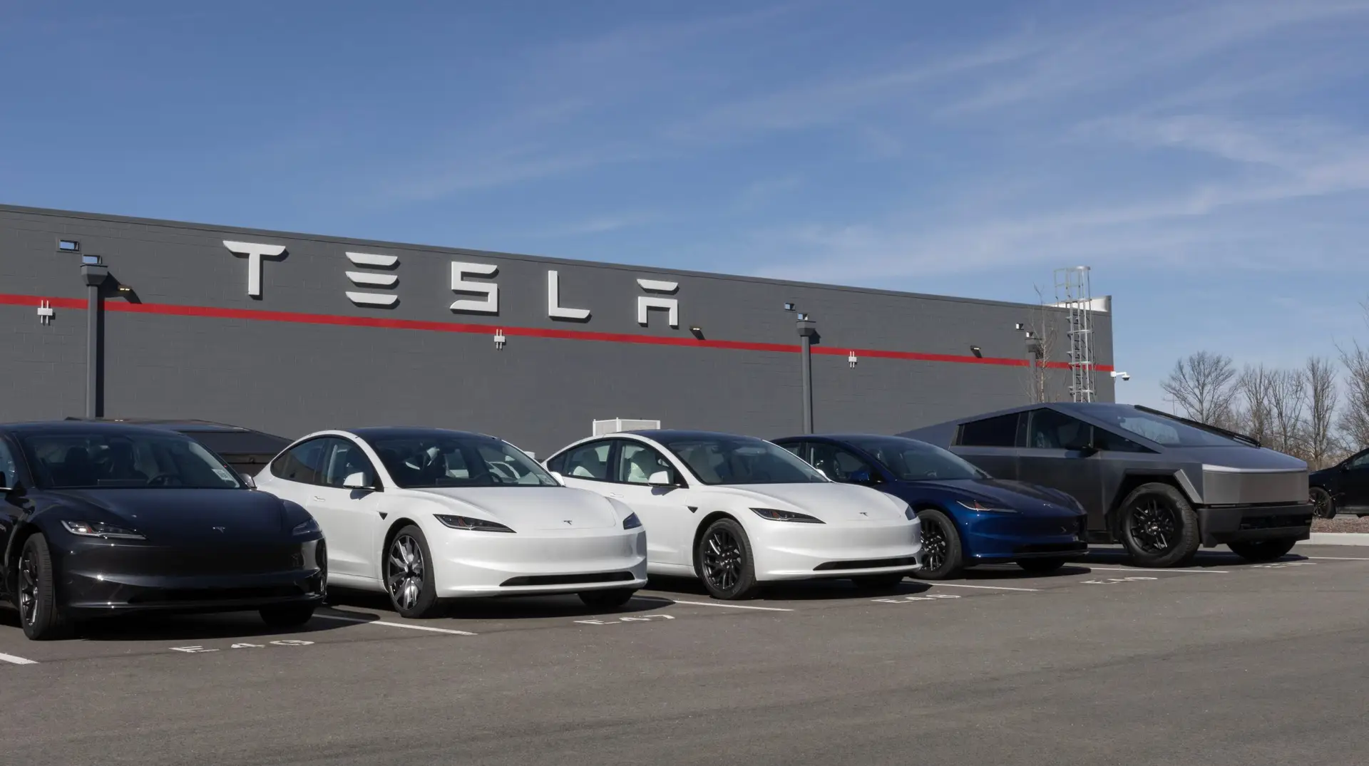Indianapolis,-,February,28,,2025:,Tesla,Ev,Electric,Vehicle,Service