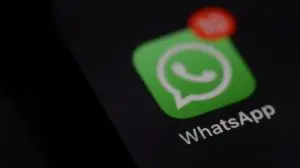 Klang,,Malaysia:,July,25th,,2025-,Close-up,Of,Smartphone,Displaying,Whatsapp