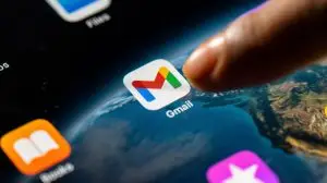 In,This,Photo,Illustration,A,Person,Taps,Gmail,App,Icon