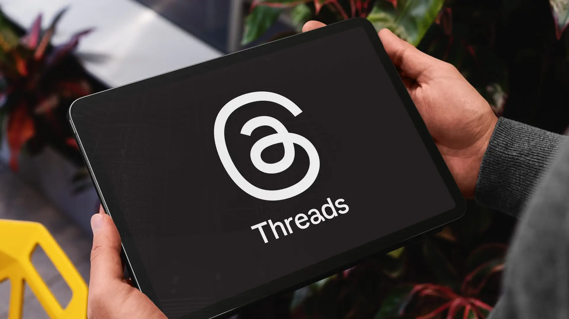 Madrid,,Spain;,08,26,2025,Close-up,Of,Businessman,Holding,Tablet