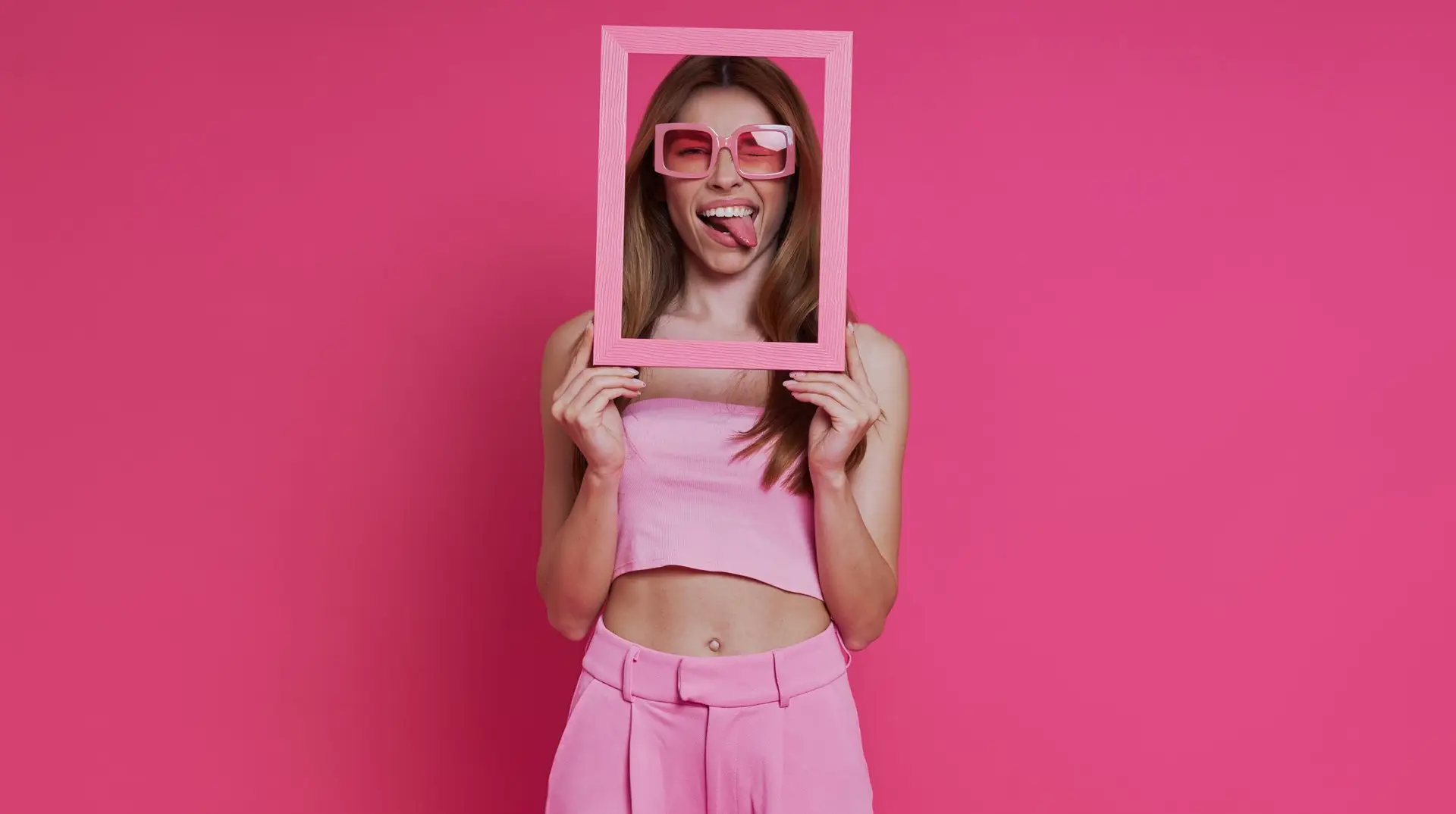 social media influencer girl