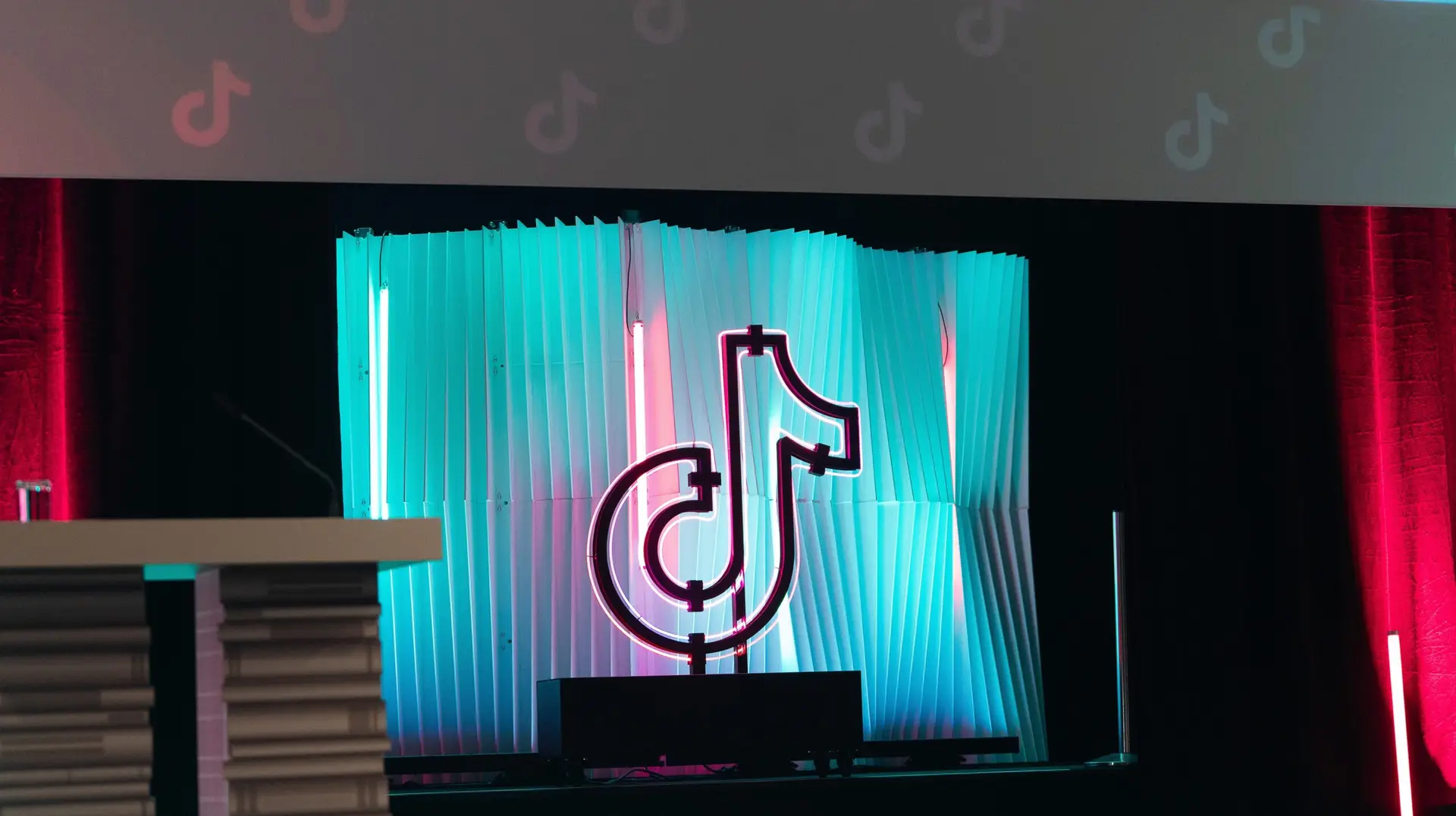 TikTok Logo