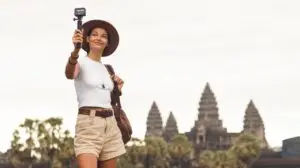 vlogger in the mountains