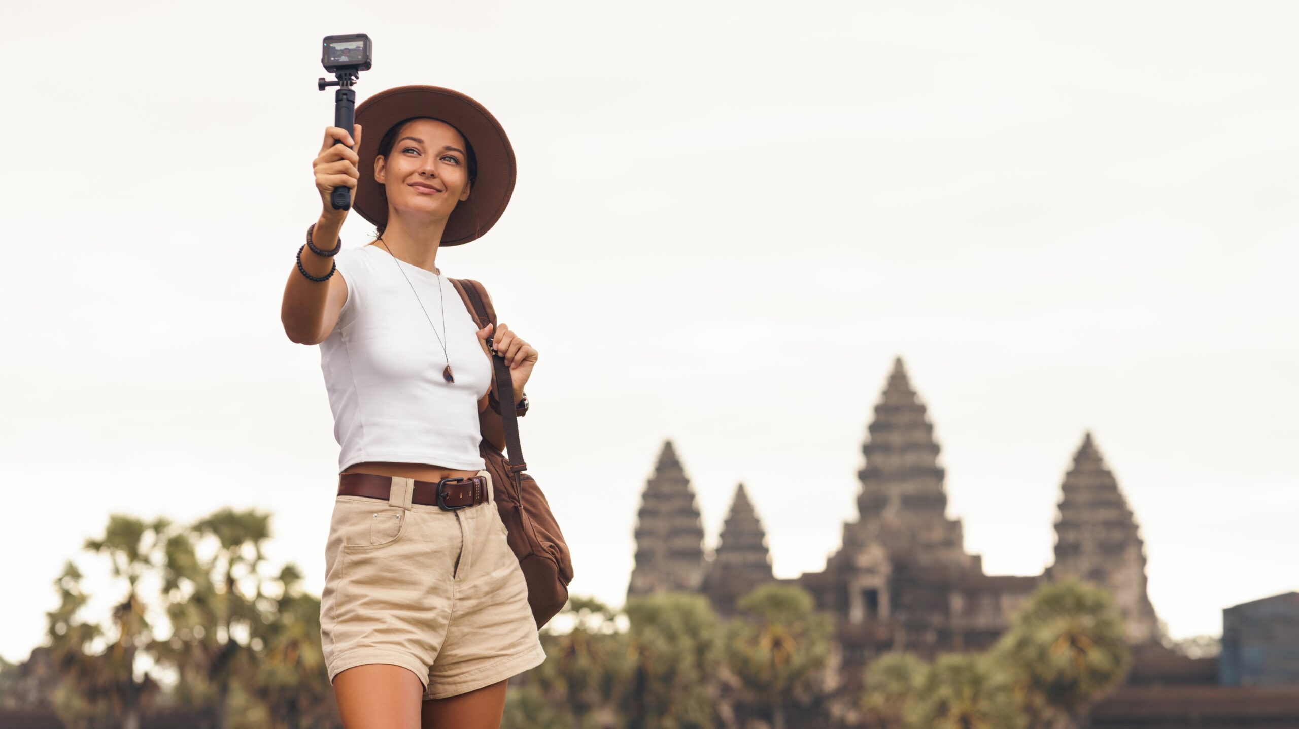 vlogger in the mountains