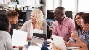 digital marketing team talking about content marketing trends