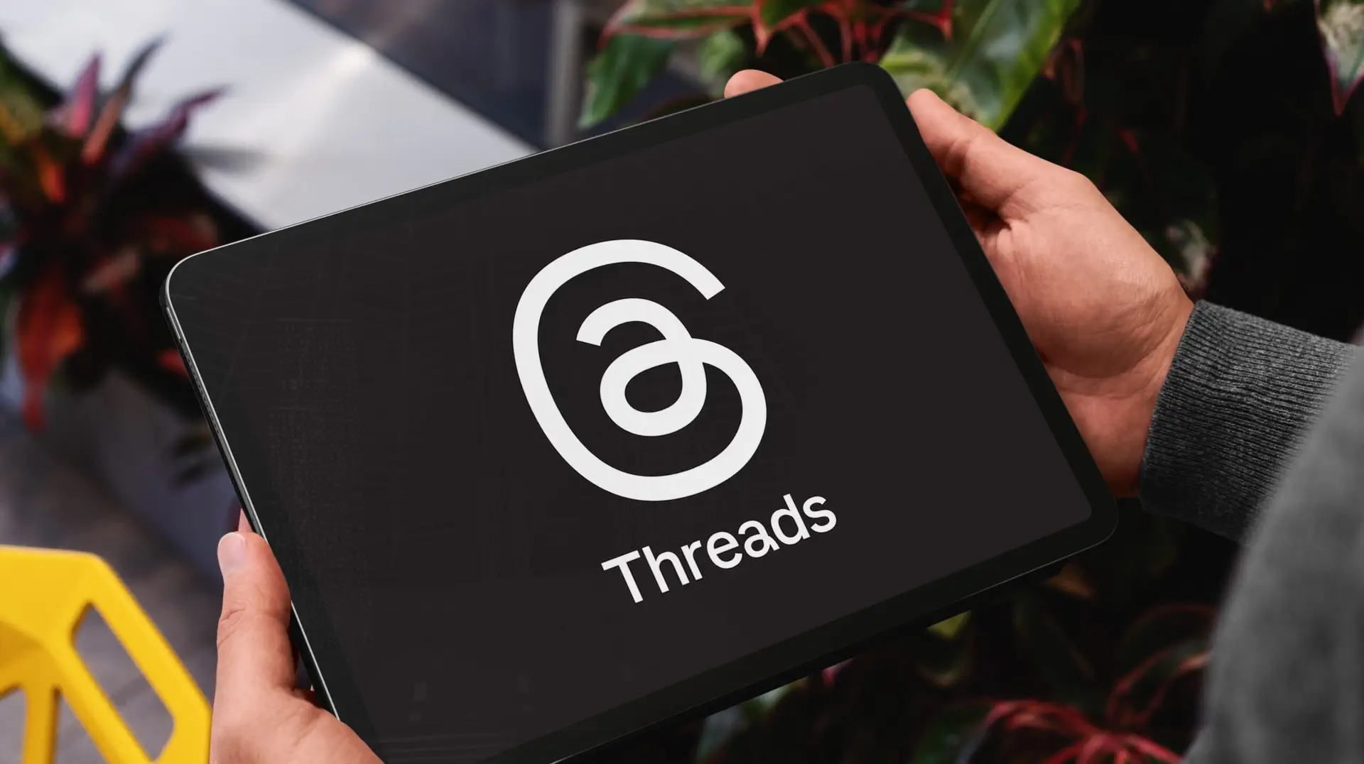 threads logo