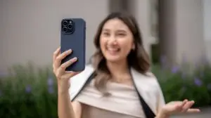 woman recording herself for a trend